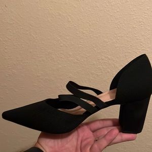 Us Size 8/Euro Size 39 Black Cuccoo High Heels